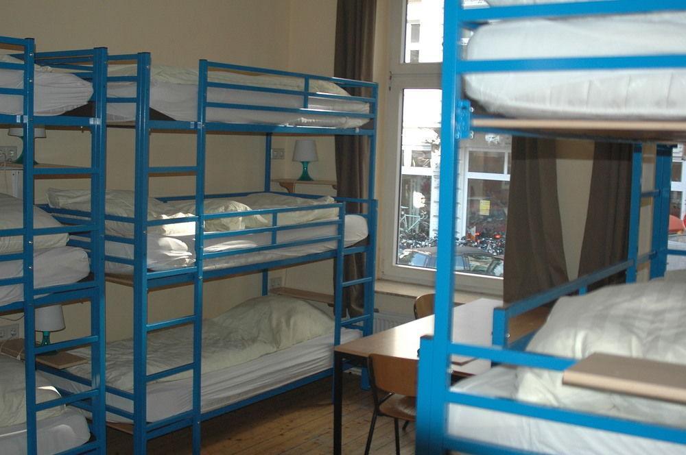 Buch-ein-bett Hostal